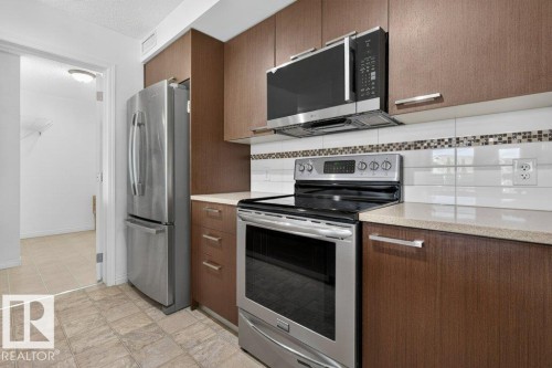#2309 7343 South Terwillegar Dr Nw, Edmonton, AB - Indoor Photo Showing Kitchen