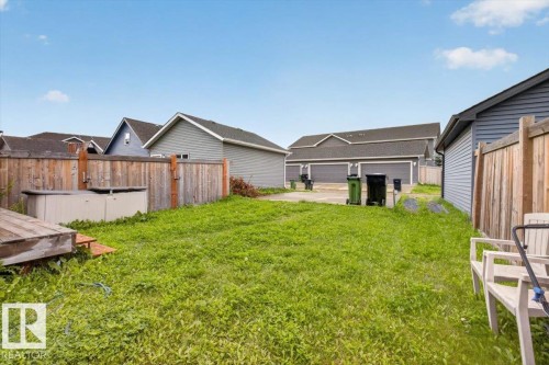 2619 Chokecherry Lane Sw, Edmonton, AB - Outdoor