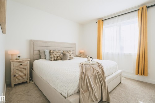 3732 214 Street Nw, Edmonton, AB - Indoor Photo Showing Bedroom