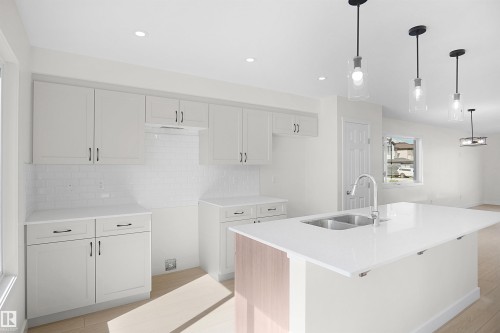 1004 14 Avenue Nw, Edmonton, AB 