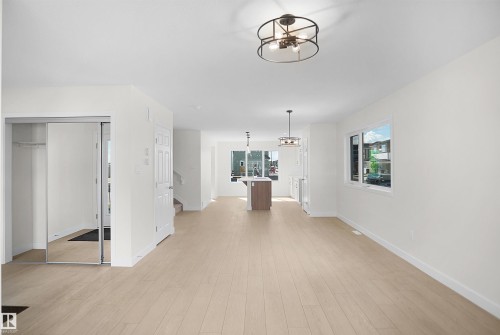 1004 14 Avenue Nw, Edmonton, AB 