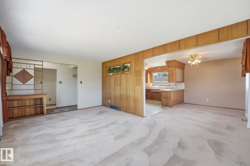 13303 Delwood Road Nw, Edmonton, AB - Indoor