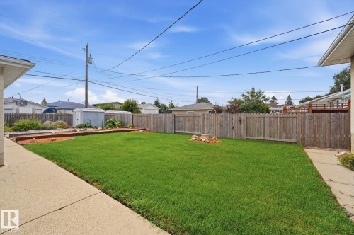 13303 Delwood Road Nw, Edmonton, AB - Outdoor With Backyard
