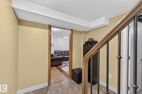 6261 112A Street Nw, Edmonton, AB - Indoor Photo Showing Other Room