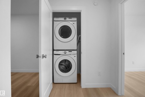 611 176 Avenue Ne, Edmonton, AB - Indoor Photo Showing Laundry Room