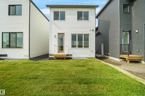 611 176 Avenue Ne, Edmonton, AB - Outdoor With Exterior