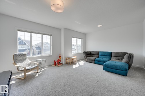 15628 15 Avenue Sw, Edmonton, AB - Indoor