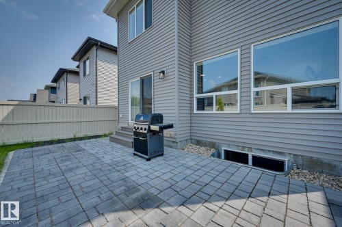 15628 15 Avenue Sw, Edmonton, AB - Outdoor