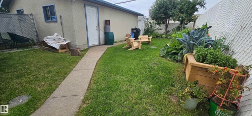 9024 60 Street Nw, Edmonton, AB - Outdoor With Exterior