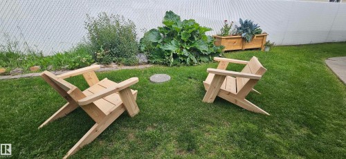 9024 60 Street Nw, Edmonton, AB - Outdoor