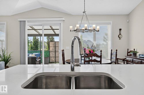 50 Heatherglen Drive, Spruce Grove, AB - Indoor Photo Showing Kitchen With Double Sink