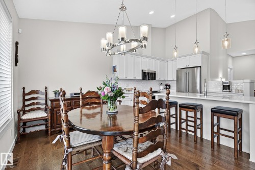 50 Heatherglen Drive, Spruce Grove, AB - Indoor Photo Showing Dining Room