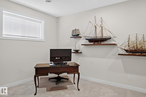 50 Heatherglen Drive, Spruce Grove, AB - Indoor Photo Showing Office