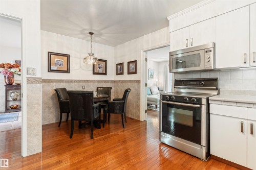 7 Quesnell Crescent Nw, Edmonton, AB - Indoor Photo Showing Other Room