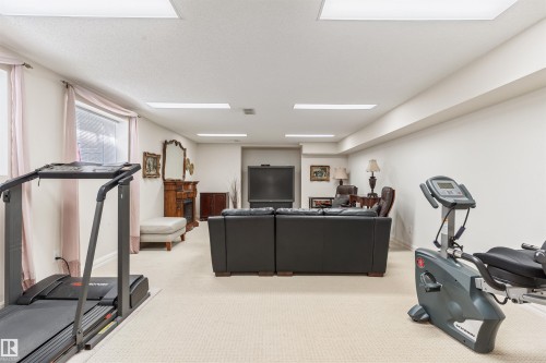 7 Quesnell Crescent Nw, Edmonton, AB - Indoor Photo Showing Gym Room
