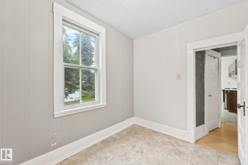 9824 91 Avenue Nw, Edmonton, AB - Indoor Photo Showing Other Room