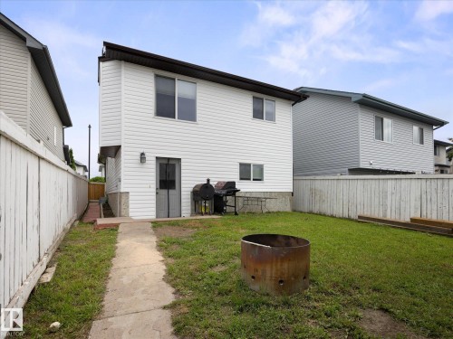 2916 31 Street Nw, Edmonton, AB - Outdoor With Exterior
