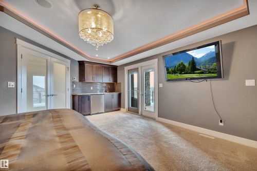 4510 Wingfield Bay Nw, Edmonton, AB - Indoor