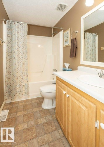 4903A 47 Avenue, Rural Westlock County, AB - Indoor Photo Showing Bathroom