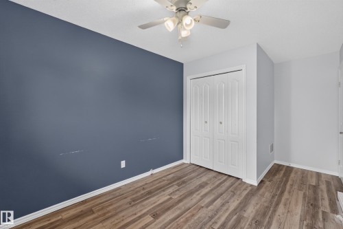 8015 145 Avenue Nw, Edmonton, AB - Indoor Photo Showing Other Room