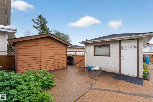 8015 145 Avenue Nw, Edmonton, AB - Outdoor With Exterior