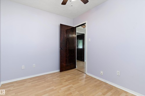 8936 154 Street Nw, Edmonton, AB - Indoor Photo Showing Other Room