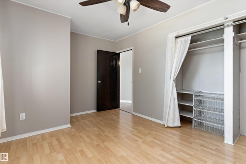 8936 154 Street Nw, Edmonton, AB - Indoor Photo Showing Other Room