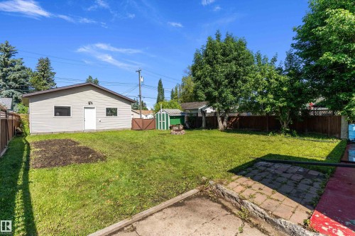 8936 154 Street Nw, Edmonton, AB - Outdoor With Backyard