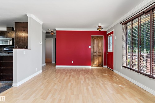8936 154 Street Nw, Edmonton, AB - Indoor Photo Showing Other Room