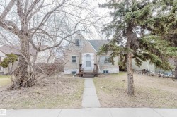 12223 127 Street NW  Edmonton, AB T5L 0Z7