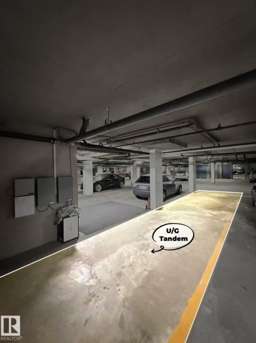 #101 10511 42 Av Nw, Edmonton, AB - Indoor Photo Showing Garage