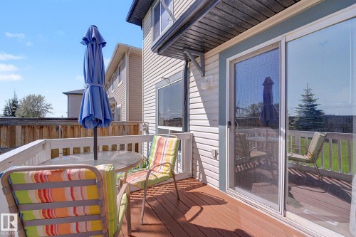 9083 Scott Crescent Nw, Edmonton, AB - Outdoor
