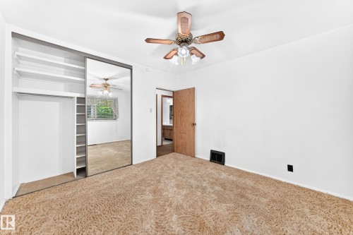 12720 120 Avenue Nw, Edmonton, AB - Indoor Photo Showing Other Room