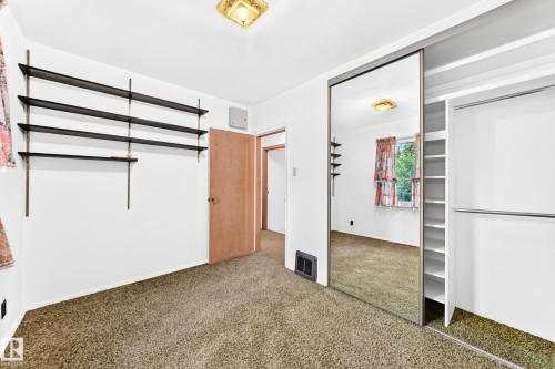 12720 120 Avenue Nw, Edmonton, AB - Indoor Photo Showing Other Room