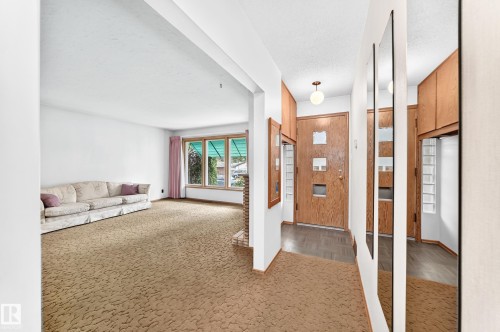 12720 120 Avenue Nw, Edmonton, AB - Indoor Photo Showing Other Room