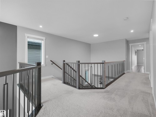 20715 27 Avenue Nw, Edmonton, AB - Indoor Photo Showing Other Room