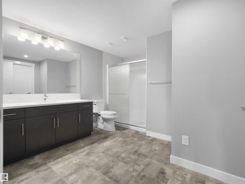 20715 27 Avenue Nw, Edmonton, AB - Indoor Photo Showing Bathroom