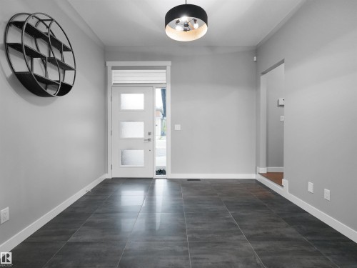 20715 27 Avenue Nw, Edmonton, AB - Indoor Photo Showing Other Room