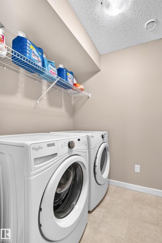 6136 Rosenthal Way Nw, Edmonton, AB - Indoor Photo Showing Laundry Room