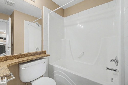 #323 240 Spruce Ridge Rd, Spruce Grove, AB - Indoor Photo Showing Bathroom