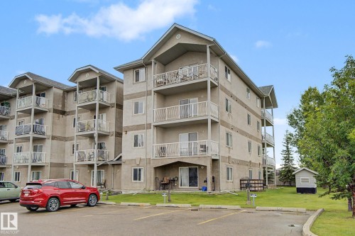 #323 240 Spruce Ridge Rd, Spruce Grove, AB - Outdoor With Facade