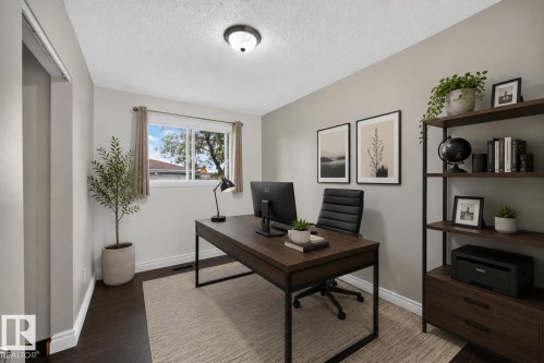 39 Apache Crescent, Leduc, AB - Indoor Photo Showing Office