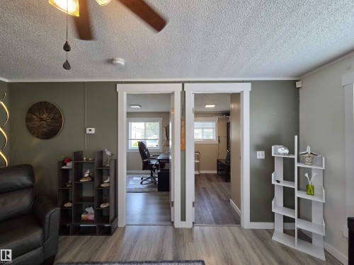 10 Midland Road, Millet, AB - Indoor Photo Showing Other Room