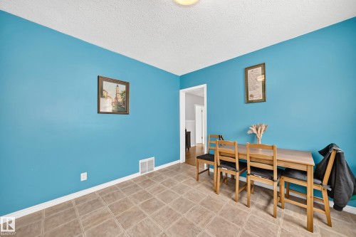 12405 126 Street Nw, Edmonton, AB - Indoor Photo Showing Dining Room