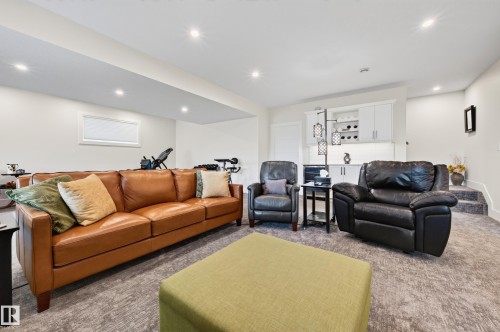 91 Harvest Crescent, Ardrossan, AB - Indoor Photo Showing Living Room
