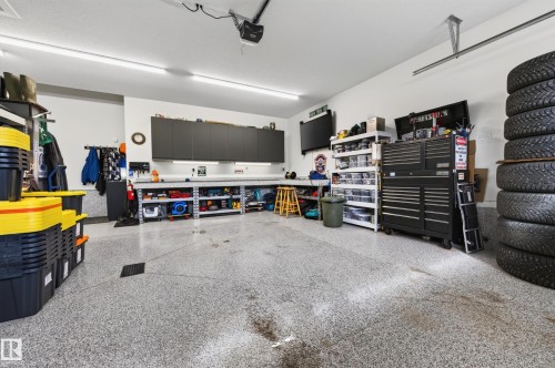 91 Harvest Crescent, Ardrossan, AB - Indoor Photo Showing Garage