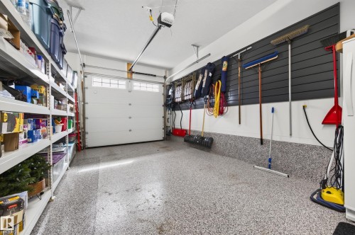 91 Harvest Crescent, Ardrossan, AB - Indoor Photo Showing Garage