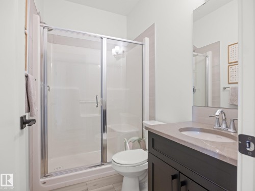 3808 42 Avenue, Beaumont, AB - Indoor Photo Showing Bathroom