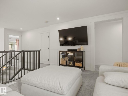 3808 42 Avenue, Beaumont, AB - Indoor