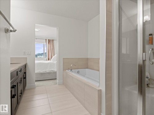 3808 42 Avenue, Beaumont, AB - Indoor Photo Showing Bathroom